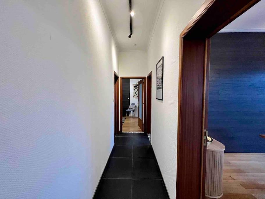 Bellevue - Grand Appartement Pour 5 Sur Les Quais De La Meuse Liège Dış mekan fotoğraf